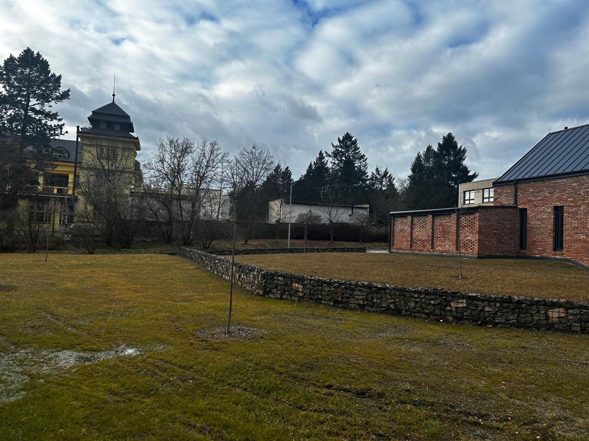 Palace Resort Jíloviště エクステリア 写真